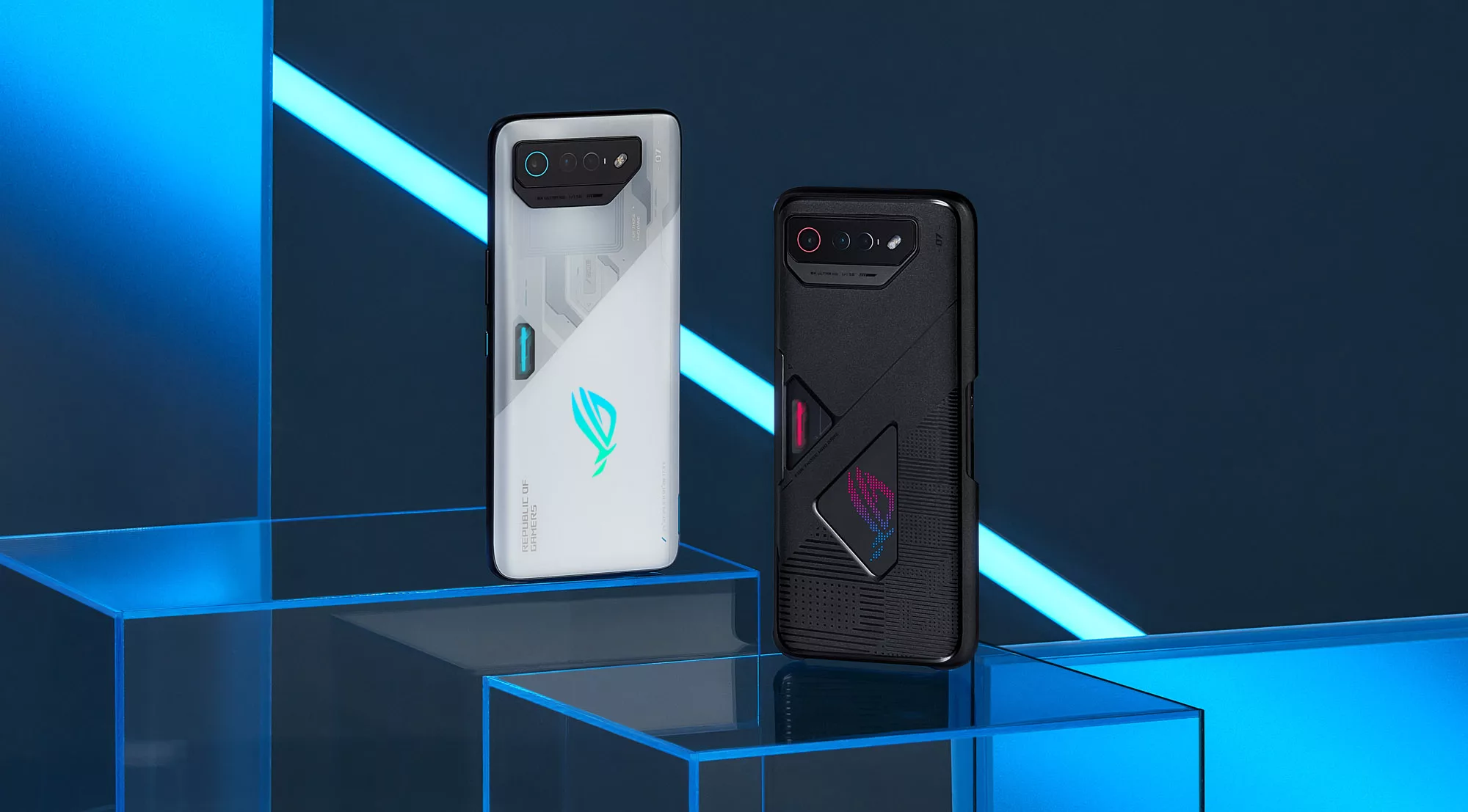 Asus ROG Phone 7 Ultimate Resim 4