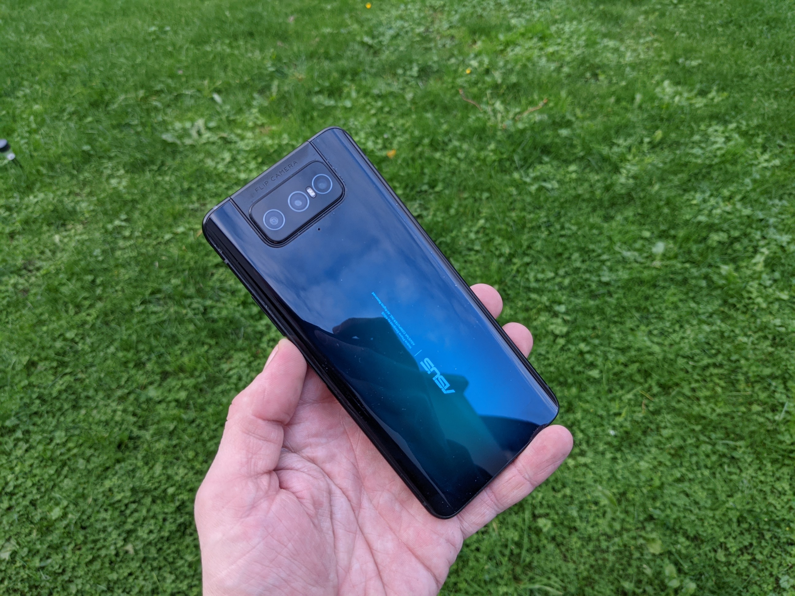 Asus Zenfone 7 Pro Resim 4