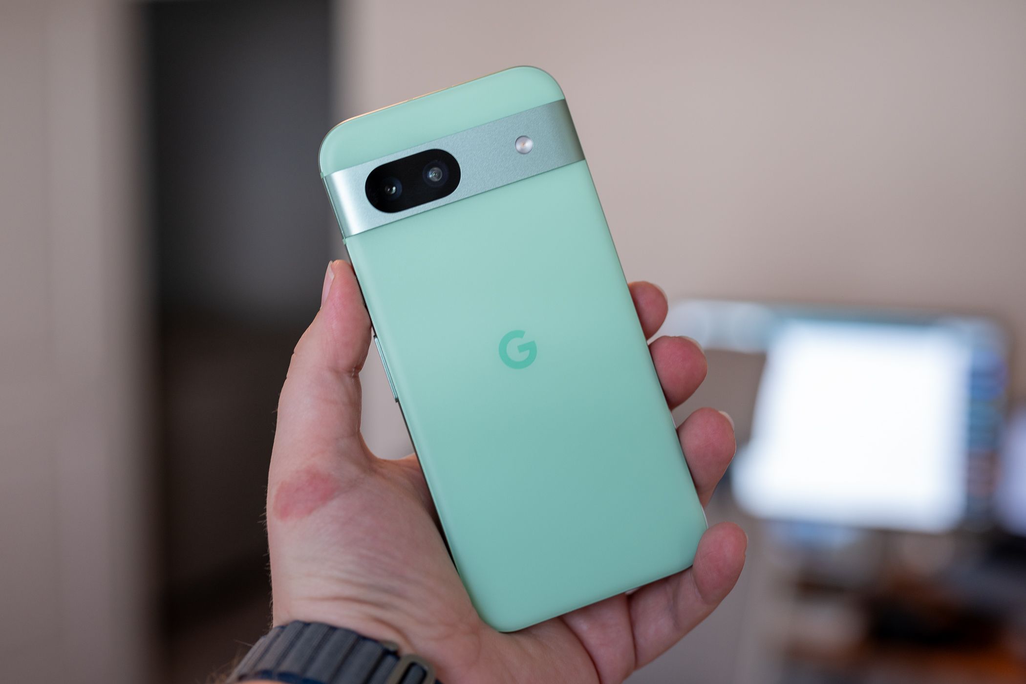 Google Pixel 8a