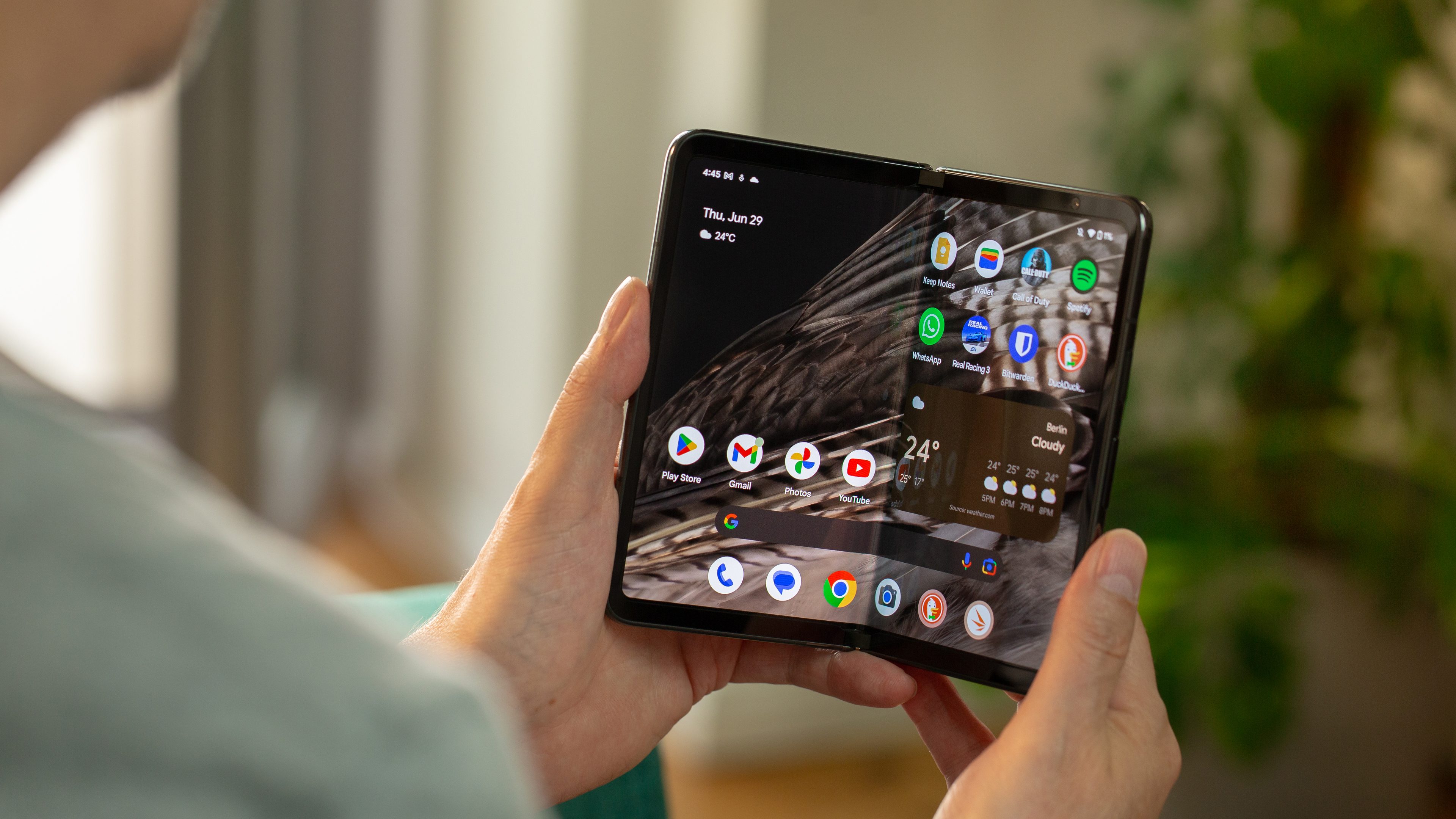 Google Pixel Fold Resim 4