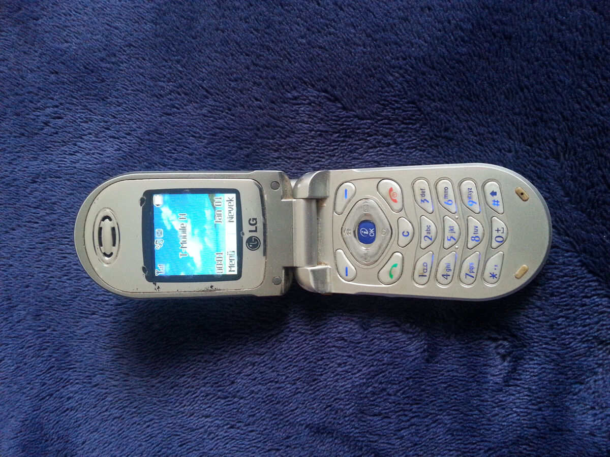 LG C1100