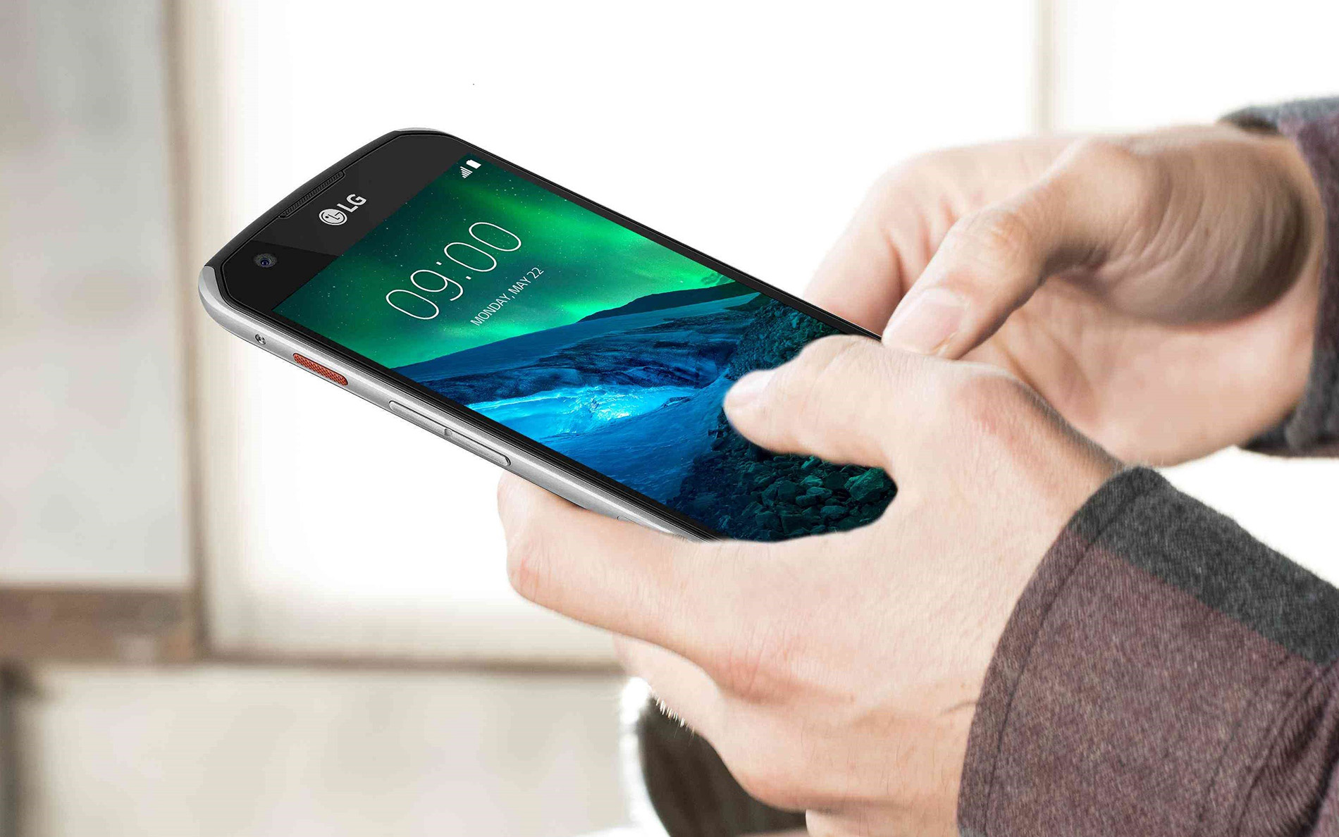 LG X venture Resim 3