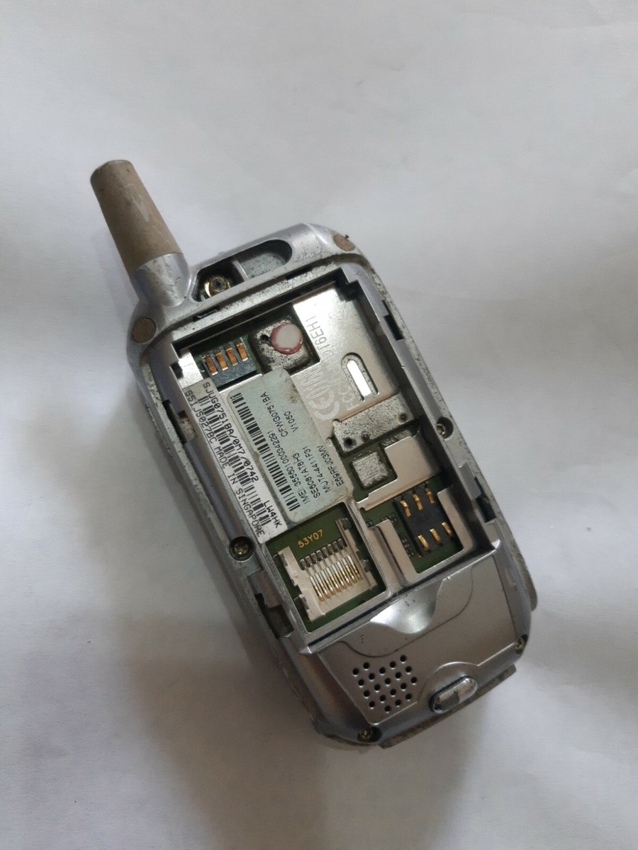 Motorola V1050 Resim 4