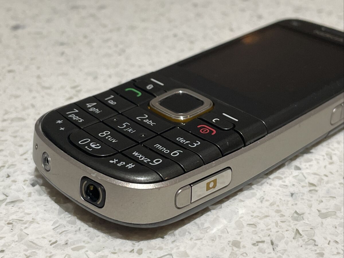 Nokia 6720 classic Resim 3