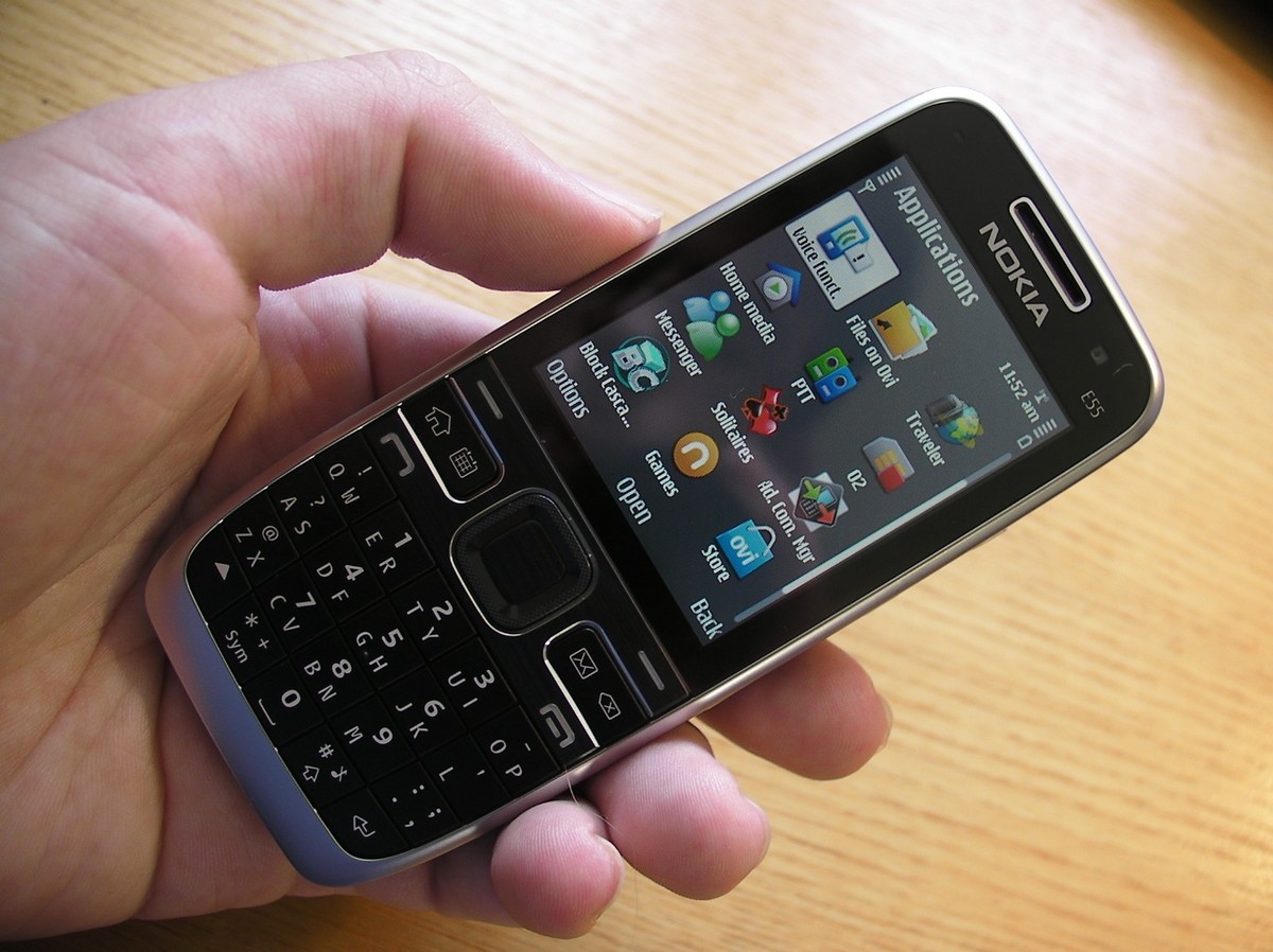 Nokia E55 Resim 2