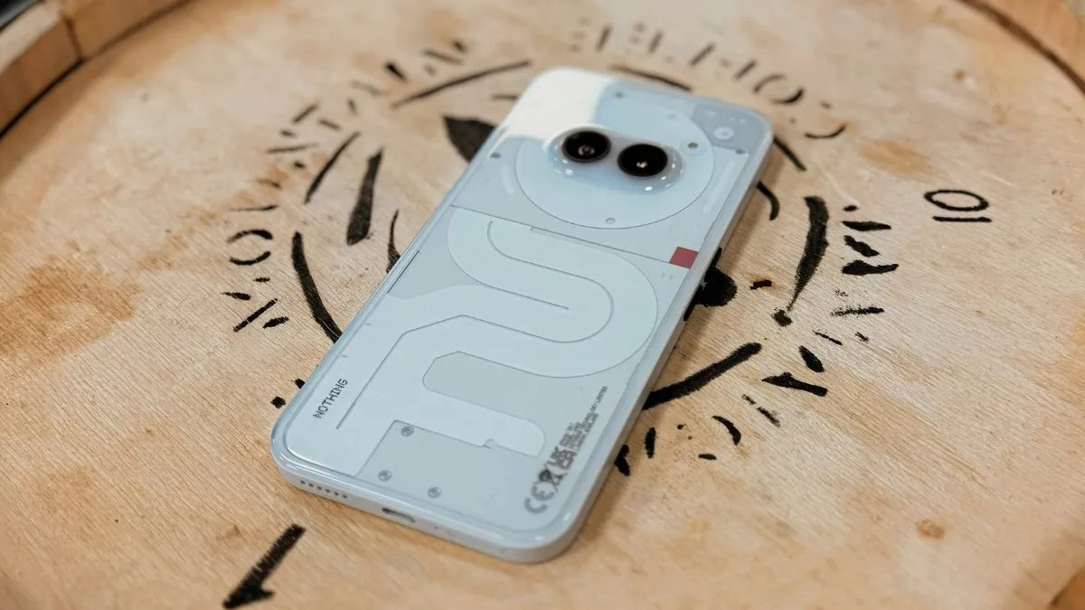 Nothing Phone (2a) Plus Resim 4