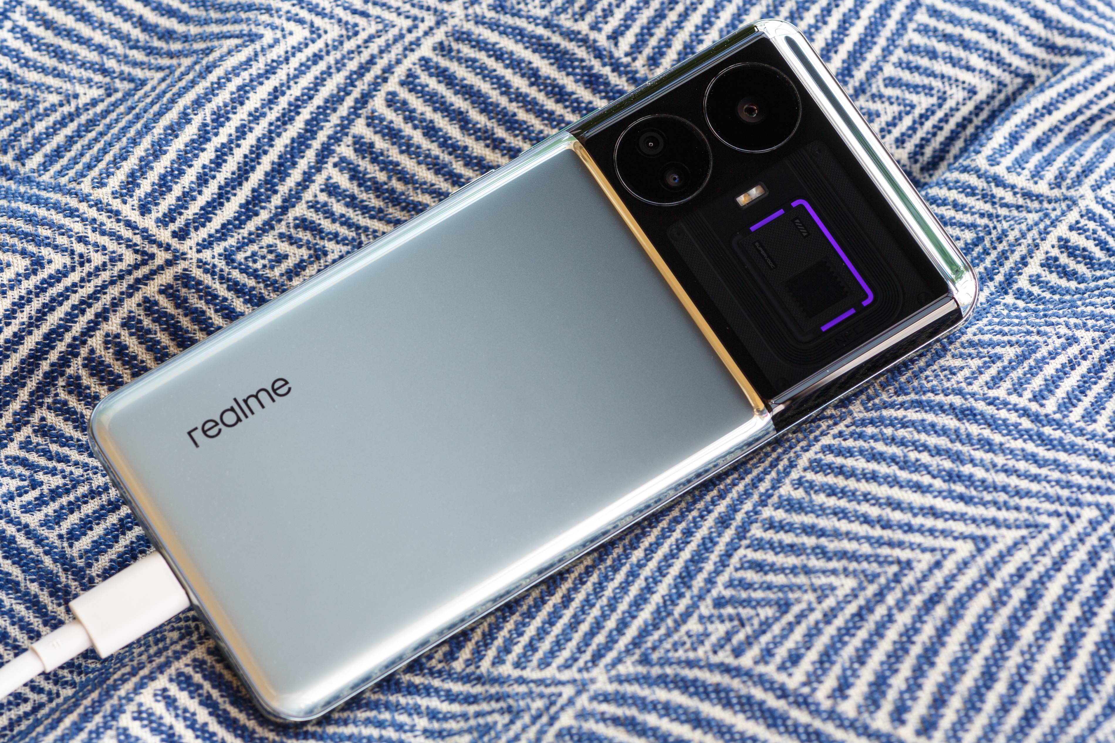 Realme GT Neo6 Resim 2