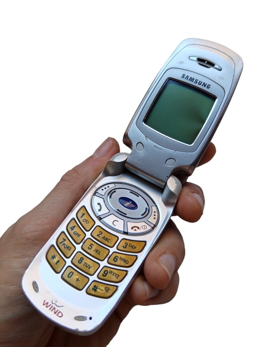 Samsung A800 Resim 3