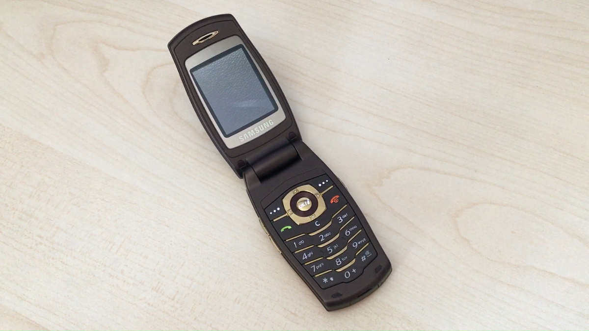 Samsung E500 Resim 2