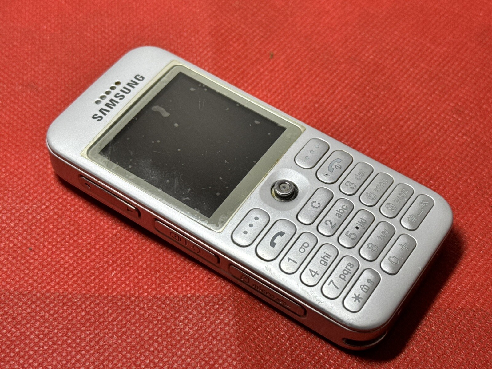 Samsung E590 Resim 3