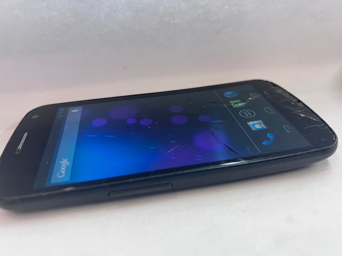 Samsung Galaxy Nexus LTE L700 Resim 2