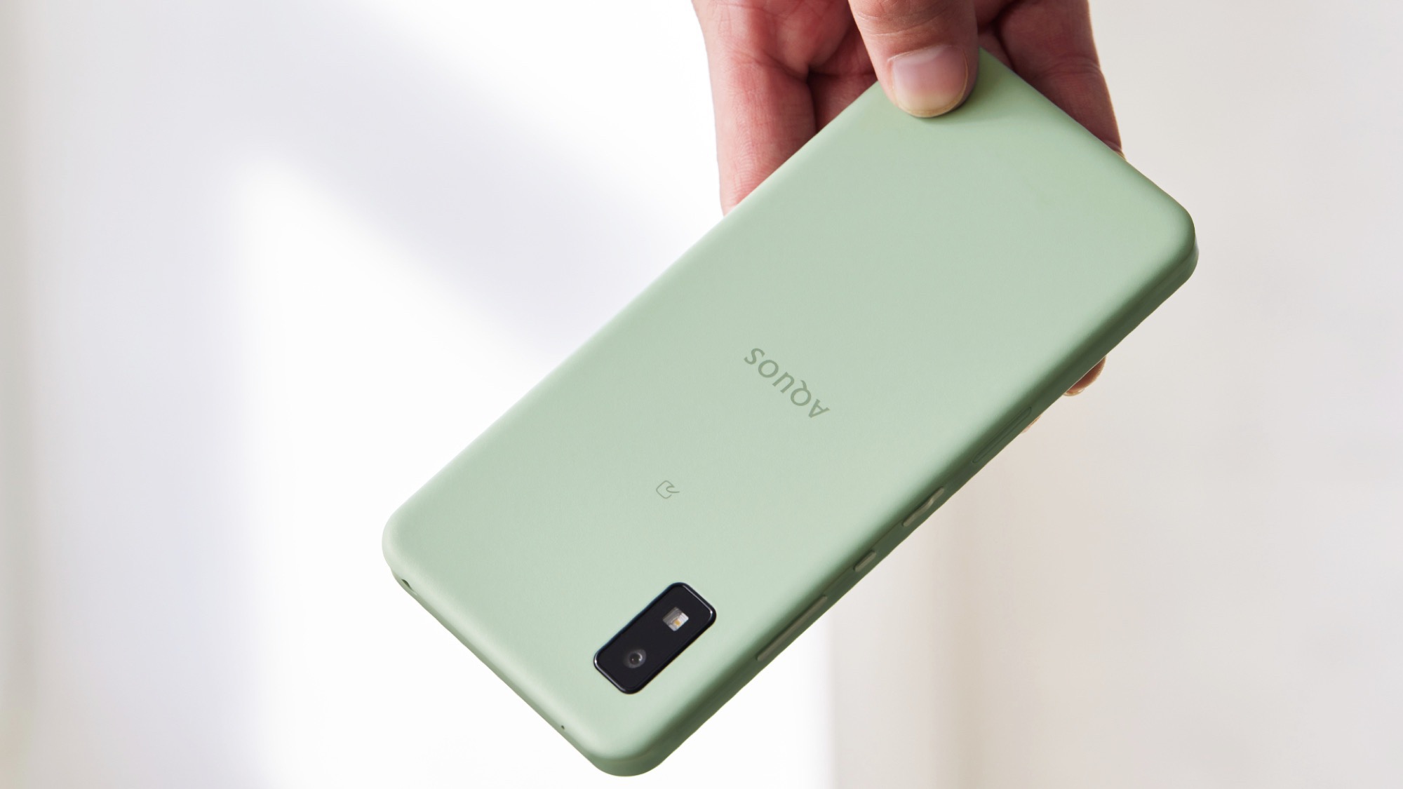 Sharp Aquos wish Resim 2