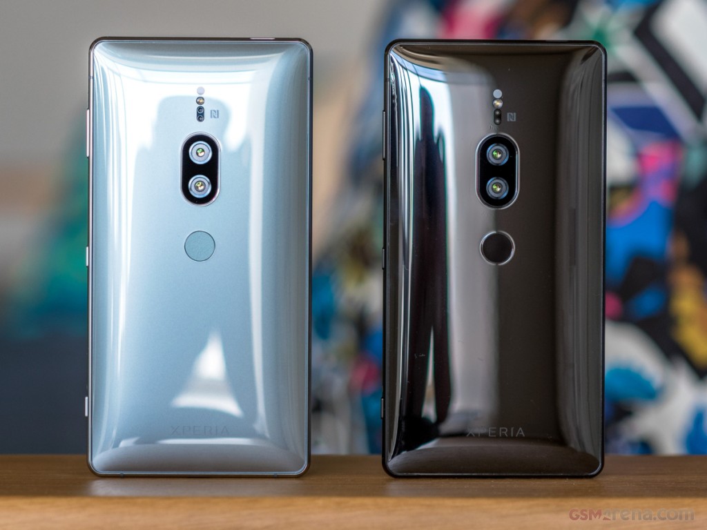 Sony Xperia XZ2 Premium Resim 2