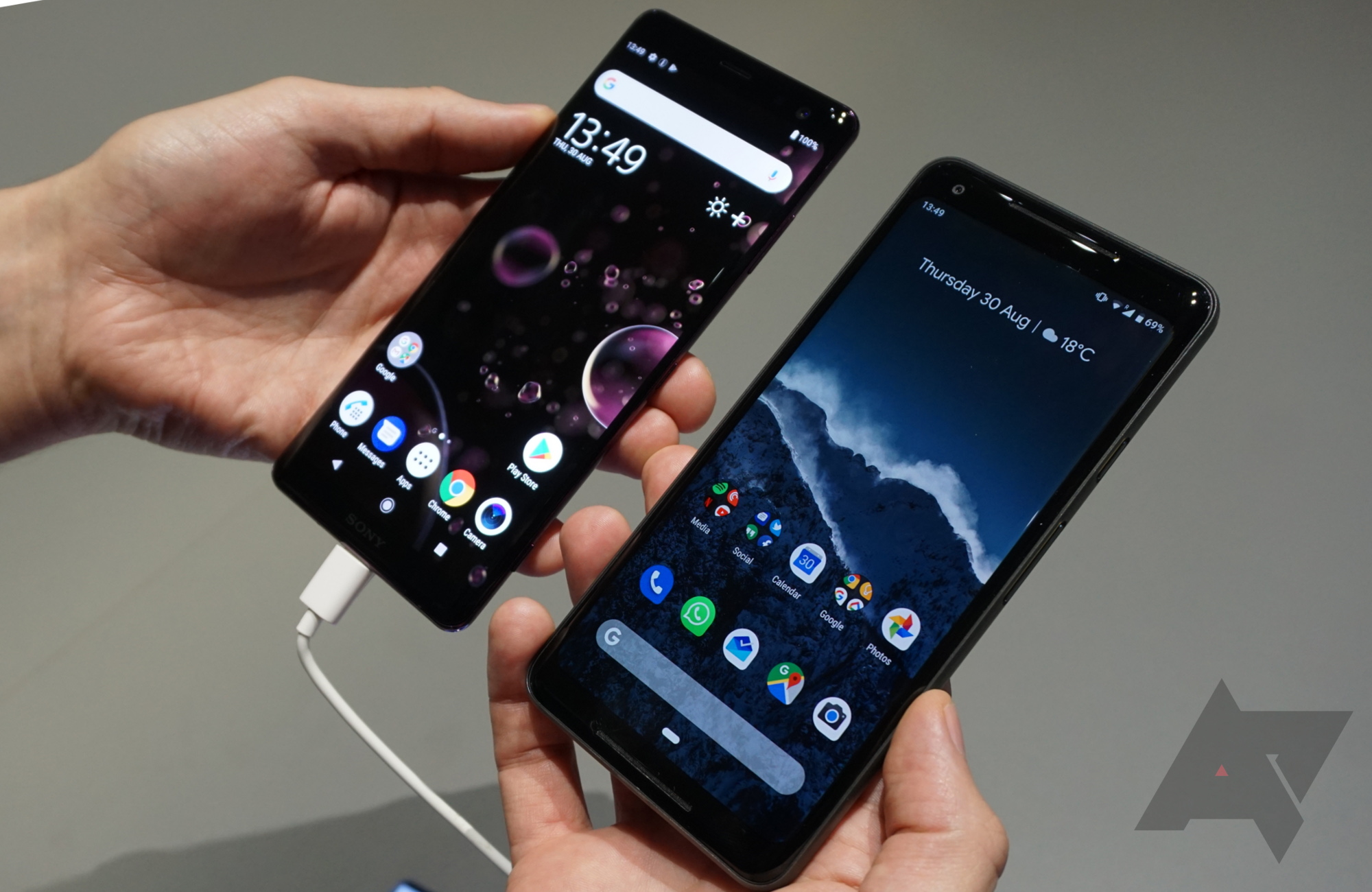 Sony Xperia XZ3 Resim 4