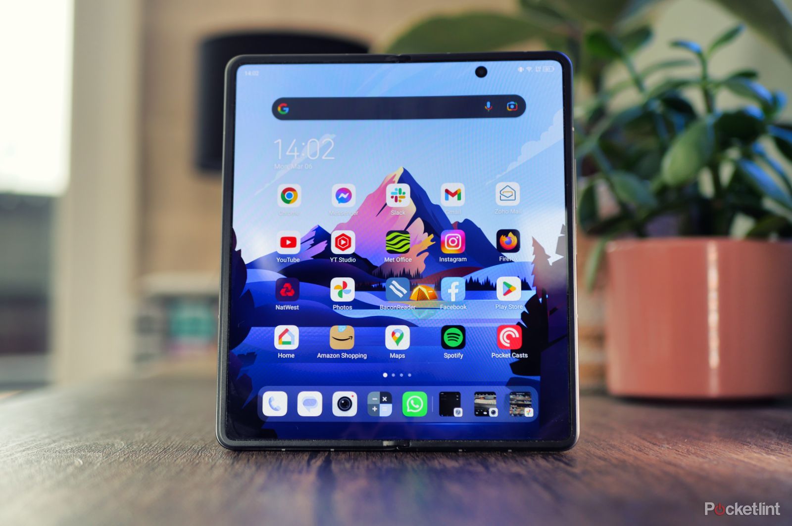 Tecno Phantom V Fold2