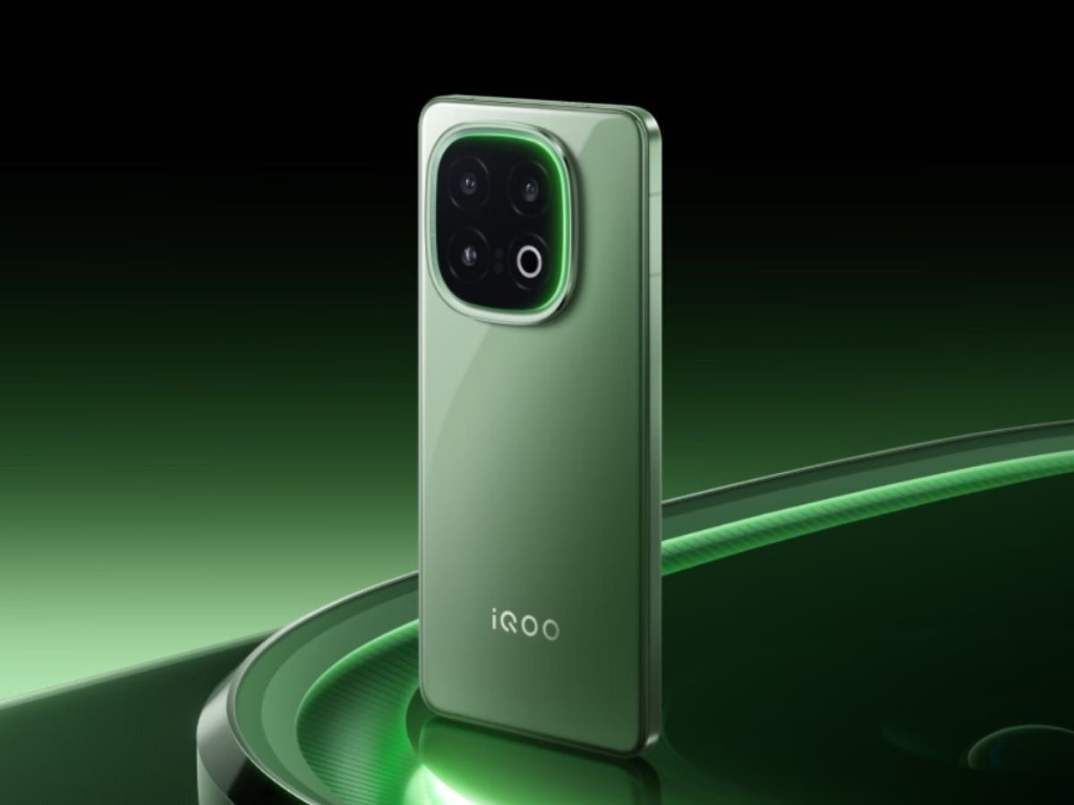 vivo iQOO 15 Resim 3