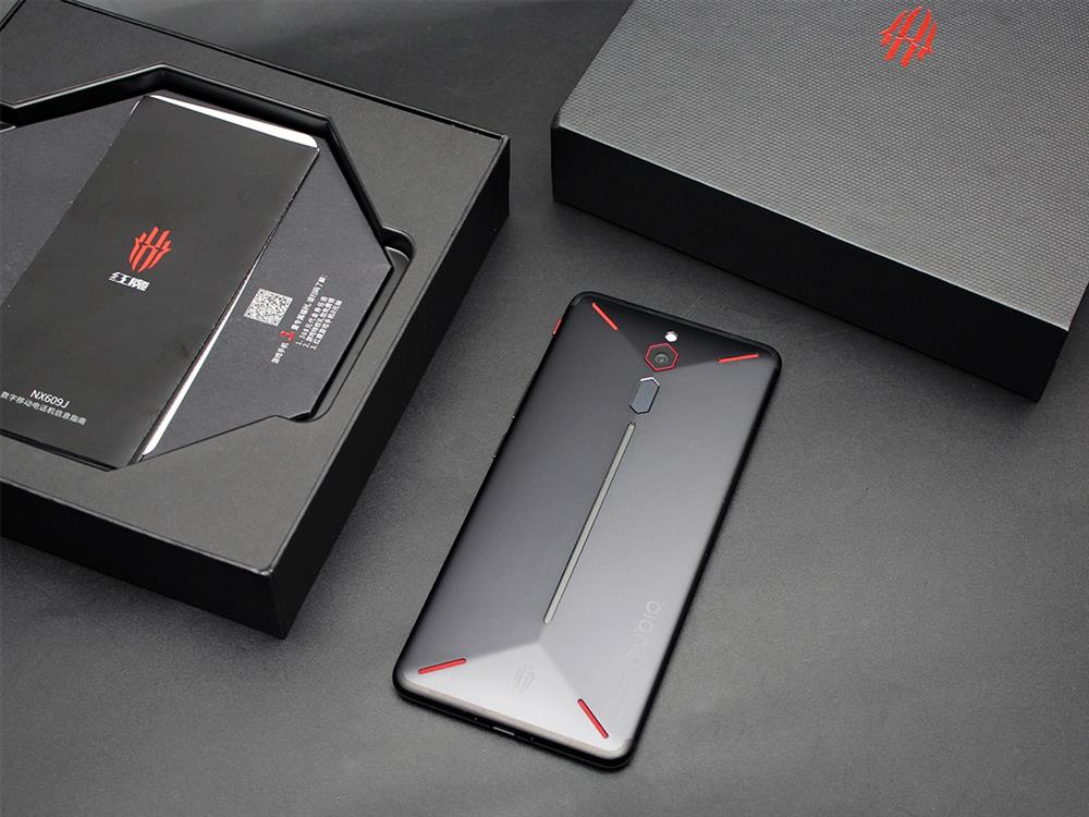 ZTE nubia RedMagic Nova Resim 2