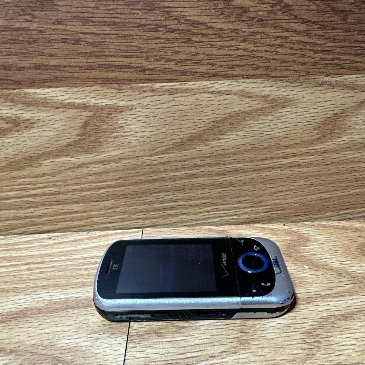 ZTE Salute F350 Resim 4